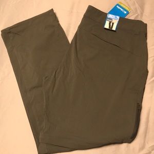 Columbia outdoor/hiking pants w/ Omni-shield